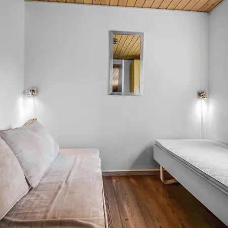 Casa de Férias 8 Bedroom Stunning In Ebeltoft