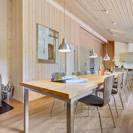Holiday home 8 Bedroom Stunning In Ebeltoft