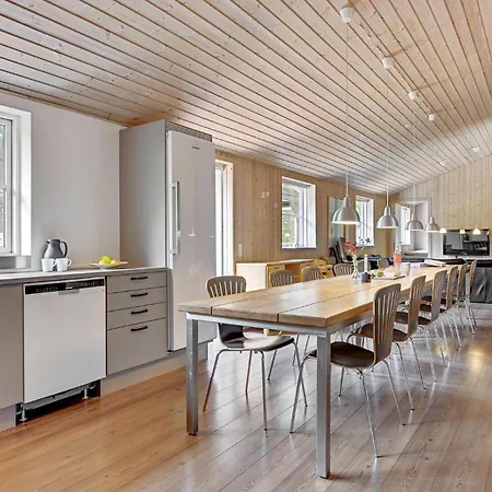 Holiday home 8 Bedroom Stunning In Ebeltoft