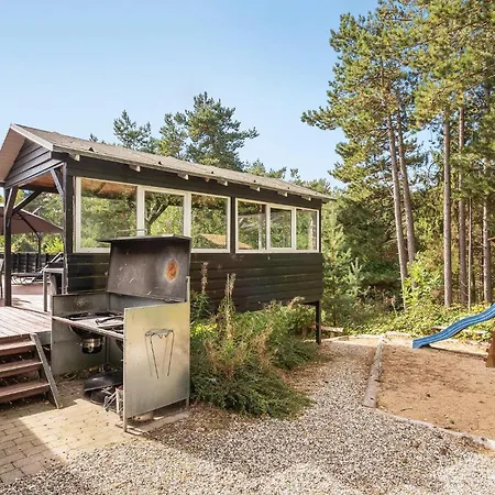 8 Bedroom Stunning In Holiday home