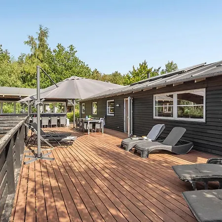 8 Bedroom Stunning In * Ebeltoft