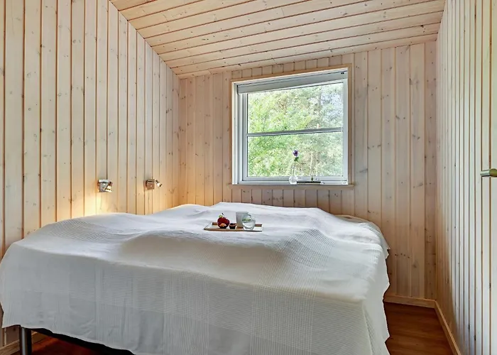 بيت للعطل 8 Bedroom Stunning In *