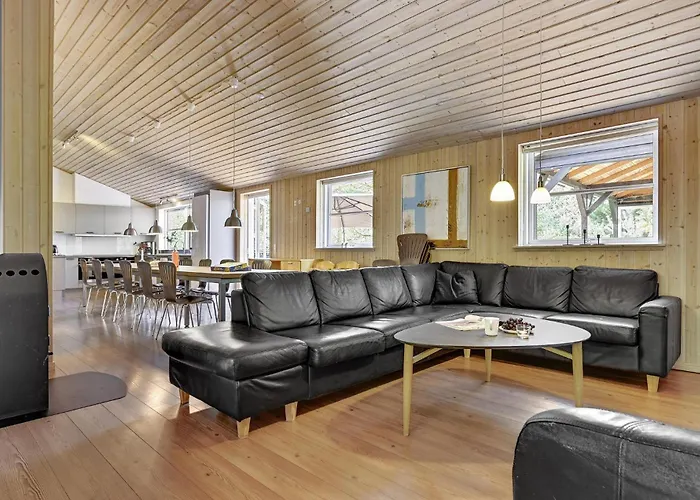 بيت للعطل 8 Bedroom Stunning In إيبلتوفت