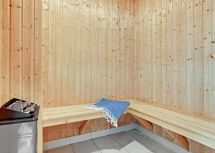 8 Bedroom Stunning In إيبلتوفت