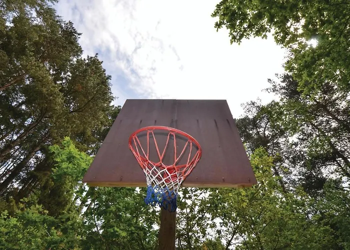 8 Bedroom Stunning In بيت للعطل